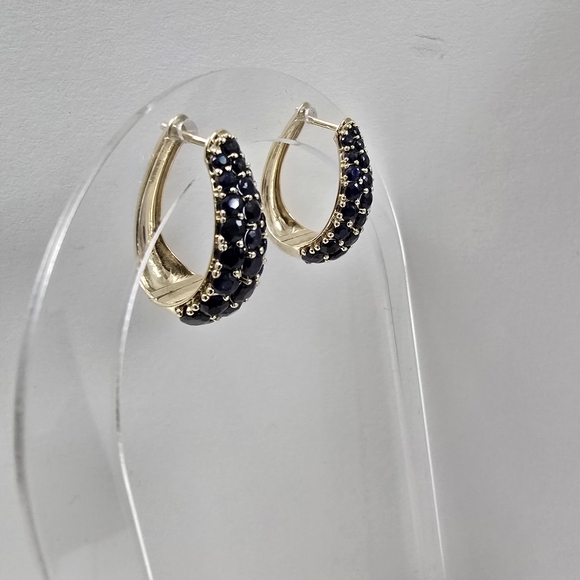Jewelry - Watch Video / 14K Gold Sapphire Hoop Earrings
